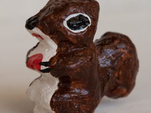 Scoiattolini di ceramica