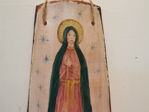 Tegolino di ceramica con la Madonnina