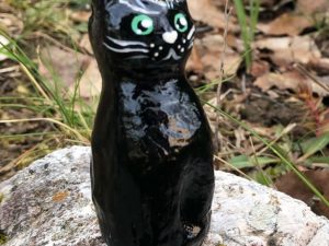 Gattino di ceramica nero
