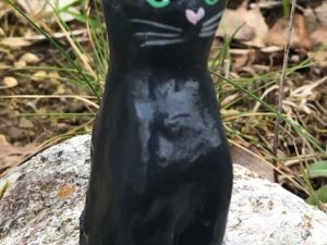 Gattino di ceramica grigio